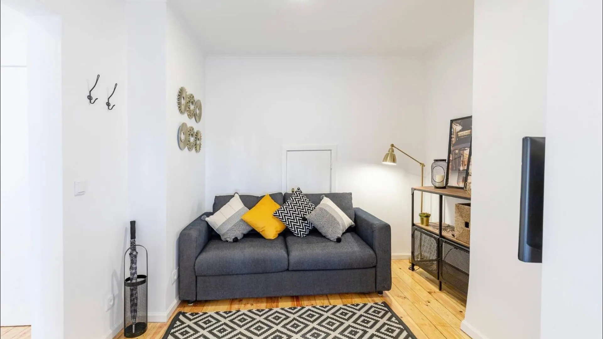 Alfama Historical Apartment Stylish 1 Br Lisboa